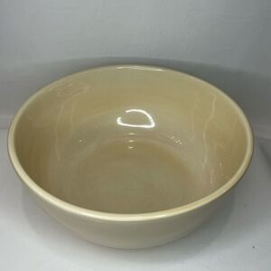 Potterybarn Sausalito Serving Bowl 10 In Round 4 In Tall Cream Country Cooking